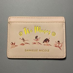 Danielle Nicole Disney Cardholder💕🌷🎀